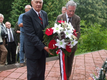 Nr 6 skadamy wieniec na Fortach